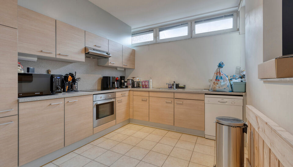 Appartementsgebouw te koop in Bree