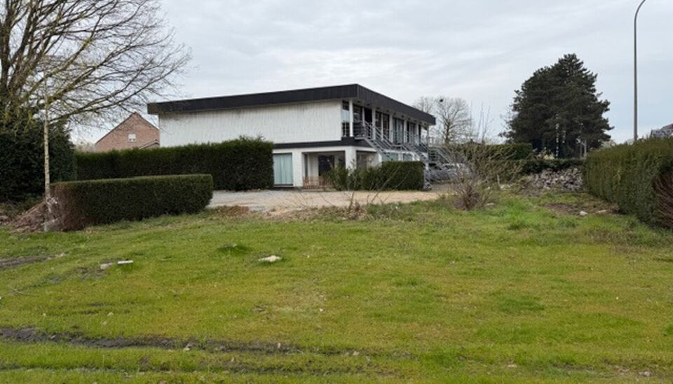 Appartementsgebouw te koop in Peer