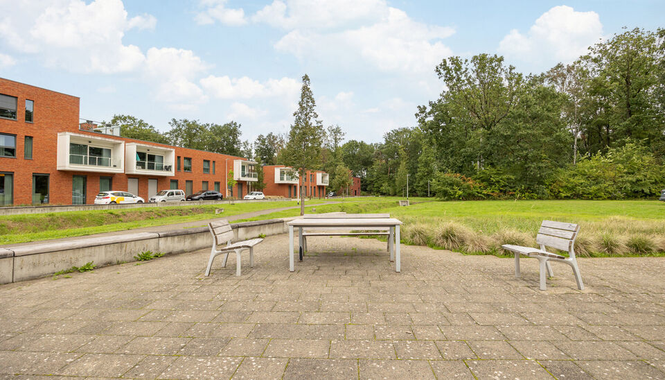 Binnenstaanplaats te koop in Genk