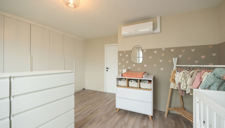 MODERNE NIEUWBOUW TUINVILLA MET 2 (UITBREIDBAAR TOT 3) SLAAPKAMERS, TERRAS EN INPANDIGE GARAGE TE GENK!

Deze tuinvilla maakt deel uit van het nieuwbouwproject 'Tuinvilla's - Voetbalhof - Noordlaan' gelegen te Genk (Winterslag). 
Natuur en winkels vind j