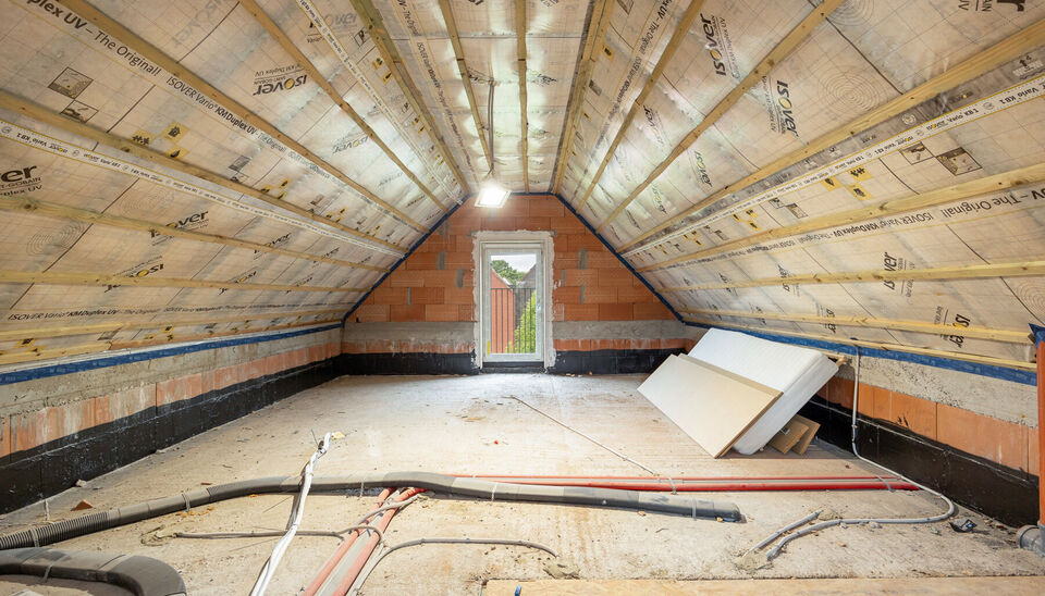 MODERNE NIEUWBOUW TUINVILLA MET 2 (UITBREIDBAAR TOT 3) SLAAPKAMERS, TERRAS EN INPANDIGE GARAGE TE GENK!

Deze tuinvilla maakt deel uit van het nieuwbouwproject 'Tuinvilla's - Voetbalhof - Noordlaan' gelegen te Genk (Winterslag). 
Natuur en winkels vind j