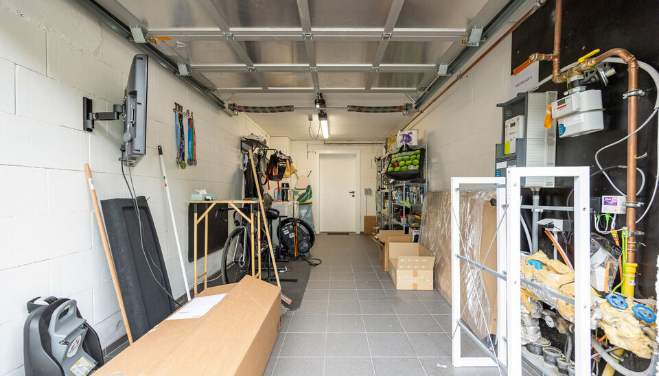 MODERNE NIEUWBOUW TUINVILLA MET 2 (UITBREIDBAAR TOT 3) SLAAPKAMERS, TERRAS EN INPANDIGE GARAGE TE GENK!

Deze tuinvilla maakt deel uit van het nieuwbouwproject 'Tuinvilla's - Voetbalhof - Noordlaan' gelegen te Genk (Winterslag). 
Natuur en winkels vind j