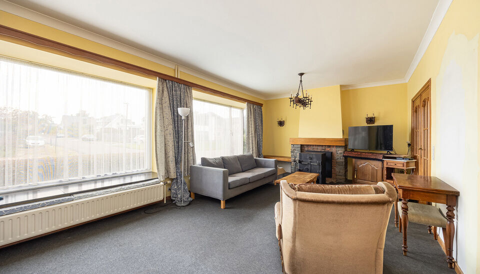 STIJLVOLLE GEZINSWONING (OB) MET 4 SLAAPKAMERS OP ZUID-OOSTELIJK GERICHT PERCEEL VAN 10A34CA IN EXCLUSIEVE RESIDENTI&Euml;LE VILLAWIJK TE HASSELT (HENEGAUWBERG)

In de meest exclusieve residenti&euml;le villawijk van Hasselt (ook &ldquo;Henegauwberg&rdquo; of "Henegauwwi
