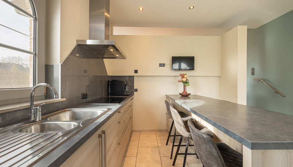 PERFECT ONDERHOUDEN, GELIJKVLOERSE GEZINSWONING MET EXTRA KAMERS OP ZOLDER, INPANDIGE GARAGE EN ZEER GOED GUNSTIG EPC OP EEN RUIM PERCEEL VAN&nbsp;11A30CA TE OUDSBERGEN (OPGLABBEEK)

Welkom in de Voerstraat 19 in Oudsbergen (Opglabbeek), waar deze bijzonder r